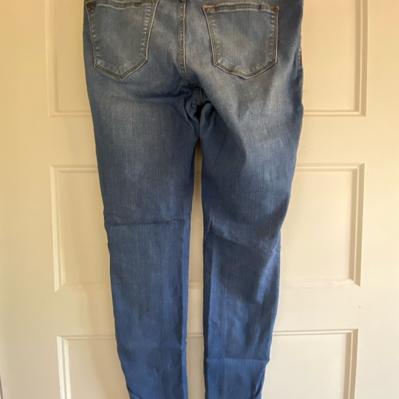 Judy Blue Distressed Skinny Jeans in Classic Blue - Picture 2 of 3